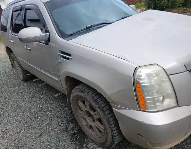 Автомобиль марки CADILLAC модель GMT926 (ESCALADE) 2007 г.в. VIN-номер XWFFK638170000238