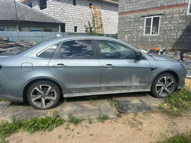 Автомобиль марки KIA модель KAIYI E5 2023 г.в. VIN-номер XUUJA2G29P0001534