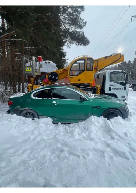 Автомобиль БМВ М3 2009 года выпуска, VIN: WBSWD91090P305630