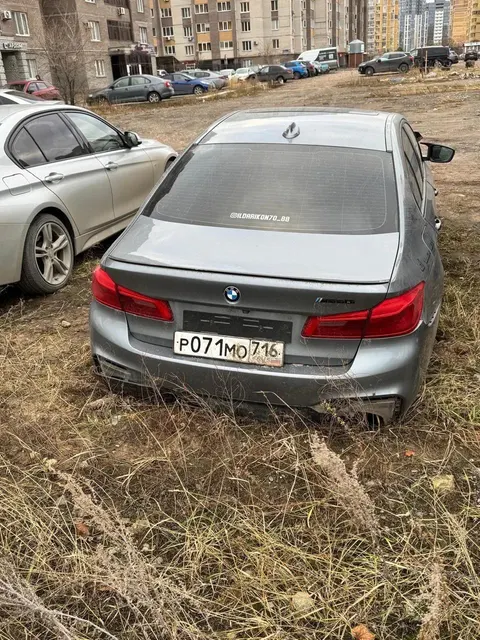 Легковой автомобиль марки BMW, модель 530I, 2019 года выпуска, идентификационный номер (VIN): WBAJD9108KWW52597
