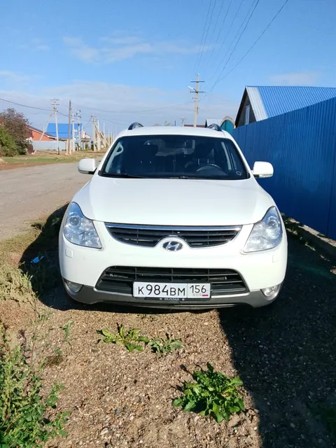 Автомобиль марки HYUNDAI модель ix55 2011 г.в. VIN-номер KMHNU81WDBU183426