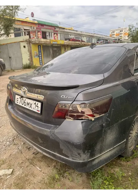 Автомобиль марки Toyota модель Camry 2010 г.в. номер кузова ACV45-0004052