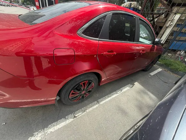 Автомобиль марки KAIYI модель E5 2023 г.в. VIN-номер XUUJA2G28P0002402. Имеются аресты и ограничения в рамках действующего законодательства. Залог в пользу ПАО "Совкомбанк"