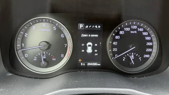 Автомобиль марки HYUNDAI, модель Tucson, 2017 г.в., VIN-номер XWEJC813DJ0007698