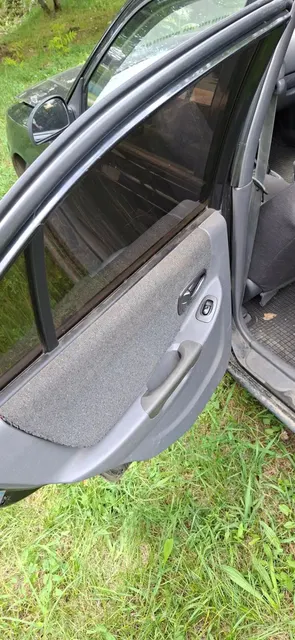 Легковой автомобиль марки: HYUNDAI, модели: Accent 1.5, год выпуска: 2006 г.