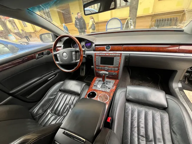 Легковой автомобиль марки: VOLKSWAGEN, модель: Phaeton, год выпуска: 2008г., кузов №: WVWZZZ3DZ88005197, идентификационный номер (VIN): WVWZZZ3DZ88005197
