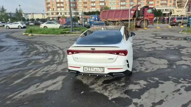 Автомобиль марки KIA модель K5 2021 г.в. VIN-номер XWEG3414BM0009205