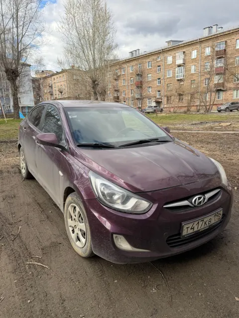 Легковой автомобиль марки: HYUNDAI, модели: Solaris, год выпуска: 2012, идентификационный номер (VIN): Z94CU41CBCR172155