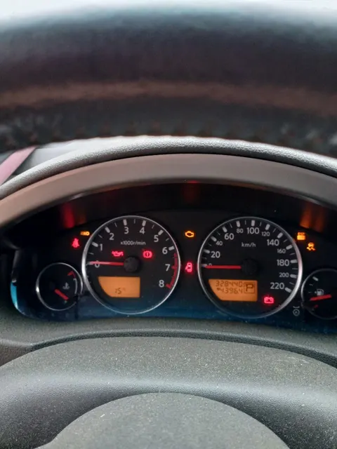 автомобиль марки NISSAN модель Pathfinder 2006 г.в. VIN-номер VSKJLWR51U0117356.