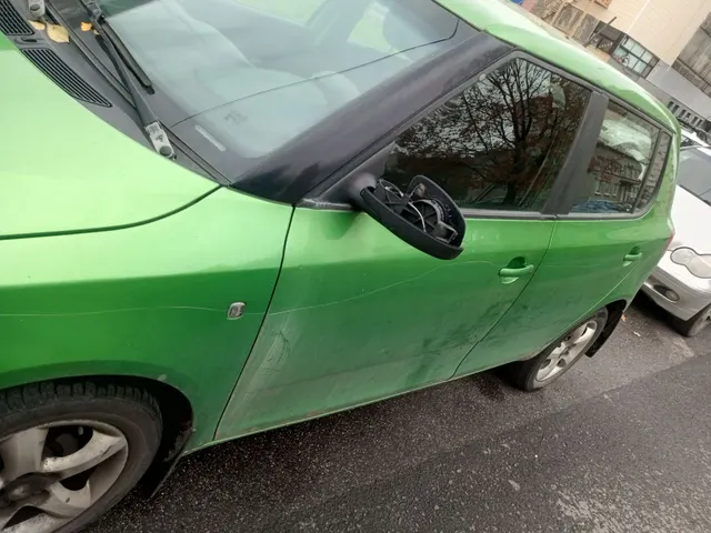 Автомобиль марки SKODA модель Fabia, 2012 г.в., VIN-номер TMBEC45J1D3056264