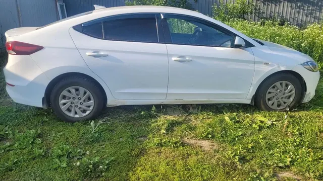Автомобиль марки HYUNDAI модель Elantra 2018 г.в. VIN номер XWEDB41CAJ0001992