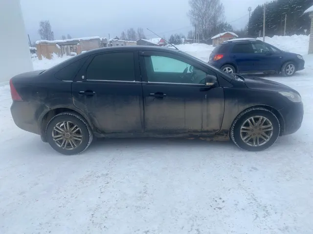 Автомобиль марки FORD модель Focus 2008 г.в. VIN-номер WF0HXXWPDH8D17663