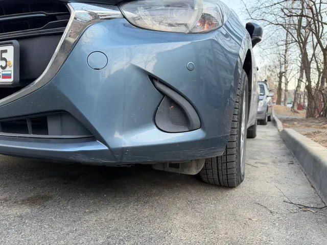 Автомобиль марки MAZDA модель DEMIO 2016 г.в. номер кузова DJ3AS-106424