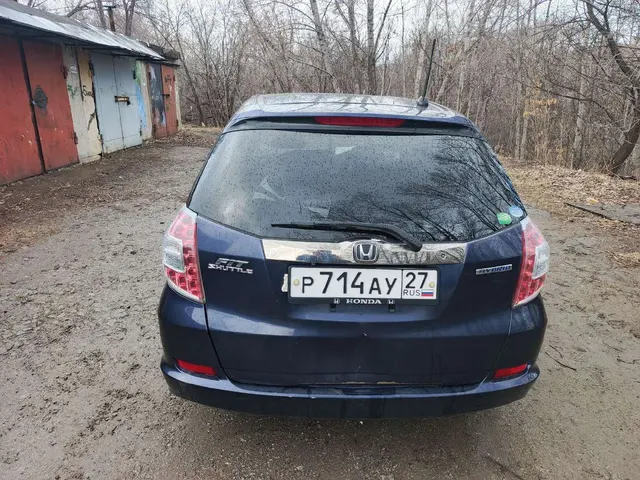 Автомобиль марки HONDA модель FIT SHUTTLE 2014 г.в. VIN-номер GP2-3213146