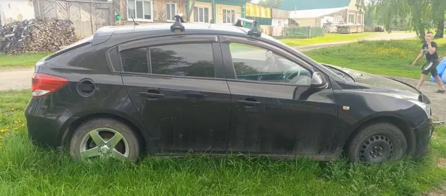 Автомобиль марки: CHEVROLET модель Cruze, 2012 года выпуска, VIN-номер: XUFJA686JD3012887