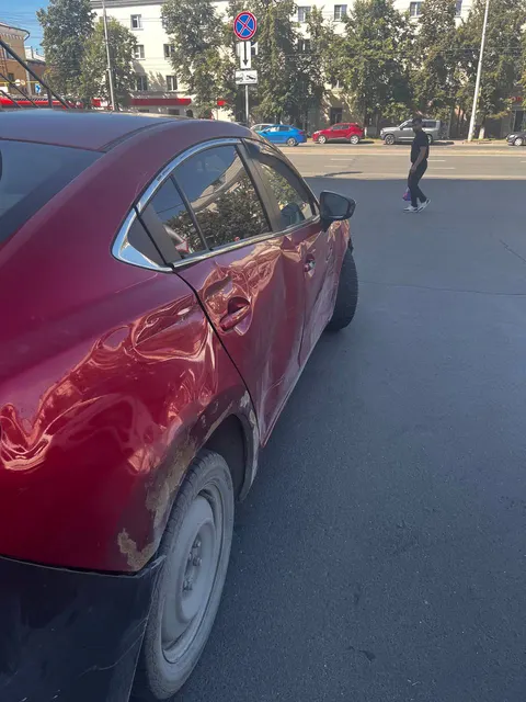 Автомобиль марки MAZDA модель 6 2014 г.в. VIN-номер RUMGJ4238EV008343