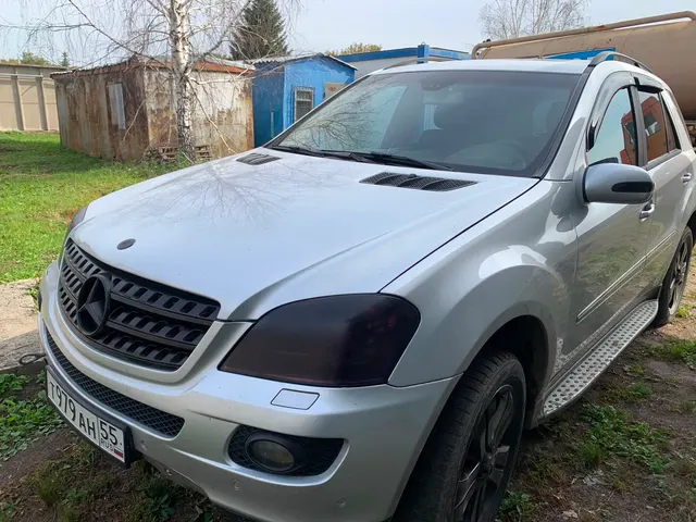 Автомобиль марки MERCEDES ML 320, VIN - WDC1641221A021455, 2005 года выпуска