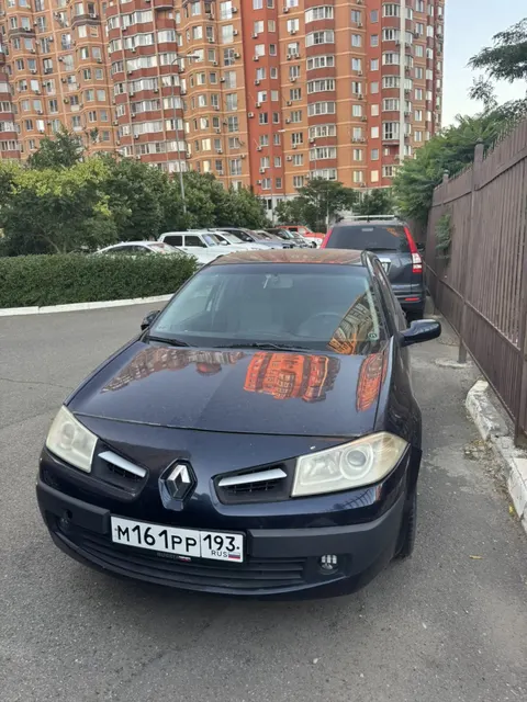 Легковой автомобиль марки: RENAULT модель: Megane II P2A16A115 Е2, год выпуска: 2007 г., идентификационный номер (VIN): VF1LM1B0E38628260, залог ПАО «Совкомбанк».