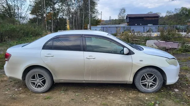 Легковой автомобиль марки: TOYOTA, модели: Corolla Axio, год выпуска: 2010 г., кузов №: NZE1446019463