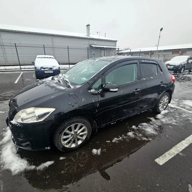 Легковой автомобиль TOYOTA Auris, 2010 г. в., кузов №: NMTKE58E80R065360, (VIN): NMTKE58E80R065360, цвет: черный, гос. знак М037АМ550