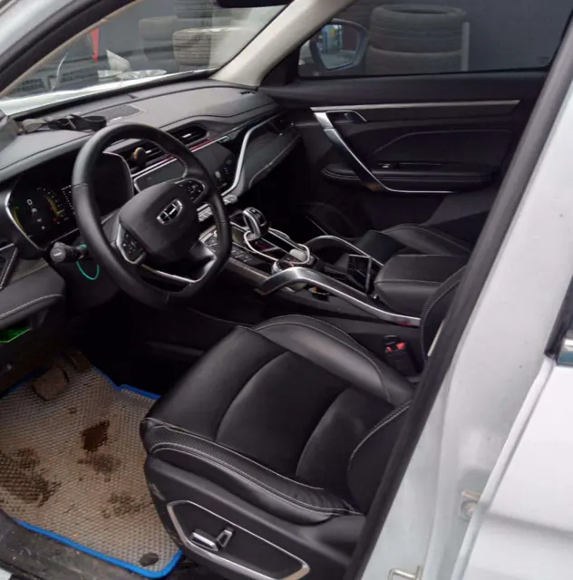Автомобиль марки GEELY модель Atlas Pro 2024 г.в. VIN-номер Y4K8722D3RB314000 (Залог в пользу ПАО "Совкомбанк").