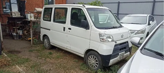 Автомобиль легковой, марка: Daihatsu, модель: Hijet, номер кузова: S321V-0427897, гос. рег. номер: О029УВ154