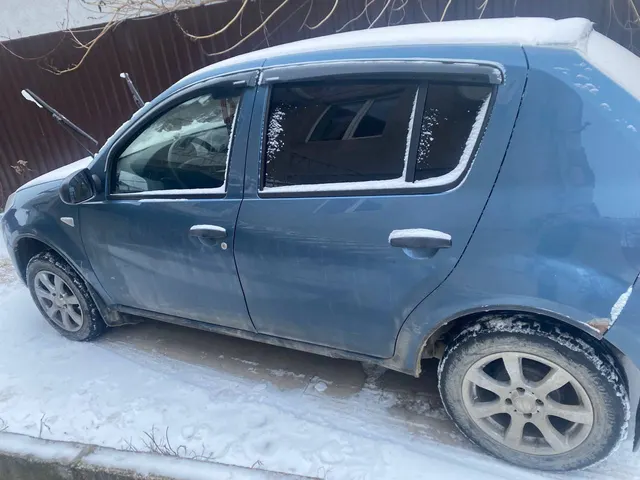 Легковой автомобиль марки: RENAULT, модель: Sandero, год выпуска: 2011 г., кузов №: X7LBSRC2HBH401534, идентификационный номер (VIN): X7LBSRC2HBH401534