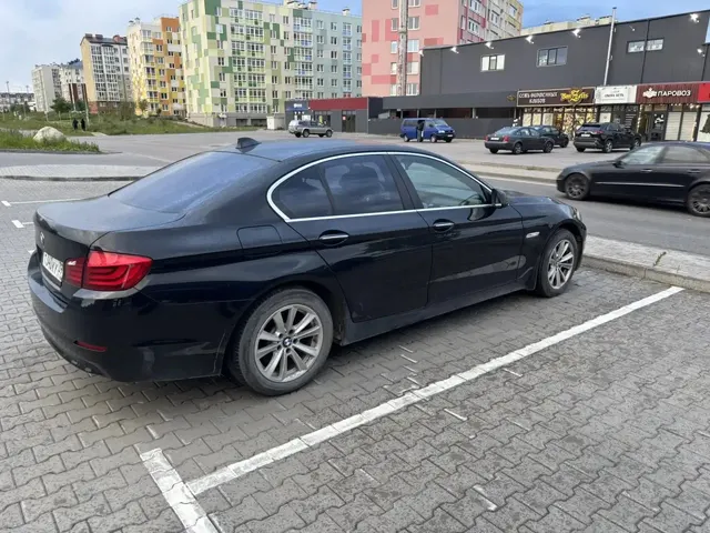 Автомобиль марки BMW модель 520I, 2012 г.в., Идентификационный номер (VIN) WBAXG11010DY82249.