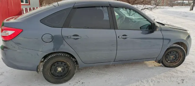 Легковой автомобиль марка LADA модель Granta 2024 г.в. VIN-номер XTA219170R0546830, цвет: серый.