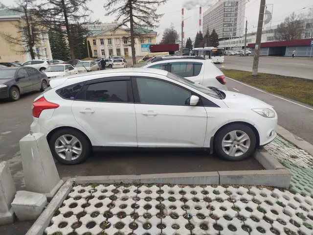Автомобиль марки: FORD, модели: Focus, год выпуска: 2013 г., кузов №: X9FKXXEEBKDM07343, идентификационный номер (VIN): X9FKXXEEBKDM07343