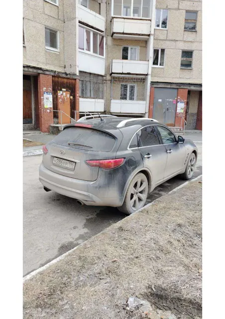 Автомобиль марки INFINITI модель FX35 2009 г.в. VIN-номер JN1TANS51U0303680