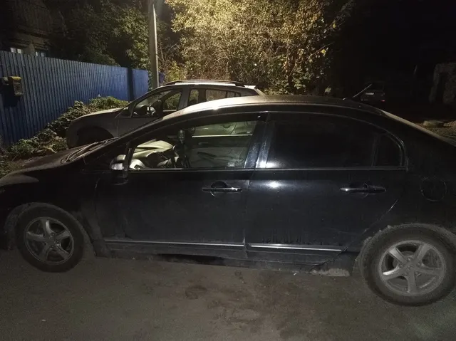 Автомобиль марки HONDA модель CIVIC HYBRID 2010 г.в. VIN-номер JHMFD3620AS201986