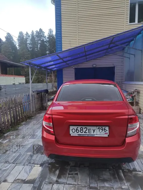 Легковой автомобиль