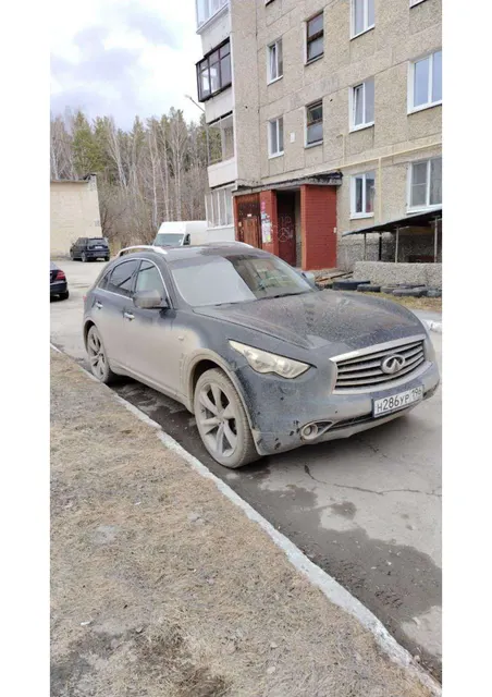 Автомобиль марки INFINITI модель FX35 2009 г.в. VIN-номер JN1TANS51U0303680