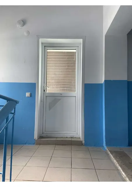 Квартира, общая площадь 54,2 кв.м., расположенная по адресу: Российская Федерация, Кемеров- ская обл, Зеленогорское городское поселение, пгт Зеленогорский, ул Центральная, д 11, кв 17, кадастровый номер 42:05:0110001:1679