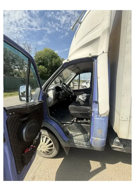 Автомобиль марки 2790-0000010-04 модель 2790-0000010-04