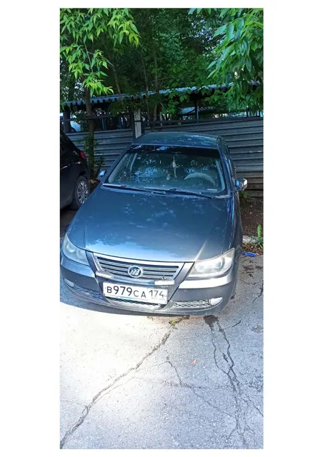Автомобиль марки LIFAN модель 214813, 2013 г.в., VIN-номер X9W214813D0036509, находится в залоге у ПАО «СОВКОМБАНК».