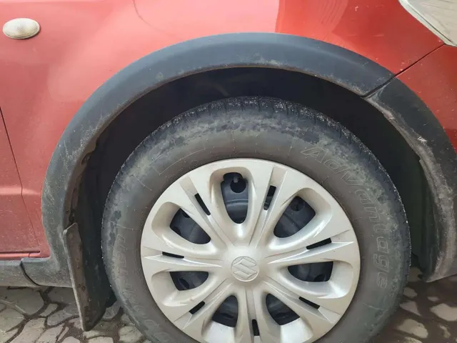 Автомобиль марки SUZUKI модель SX4 2013 г.в. VIN-номер TSMEYA21S00720905