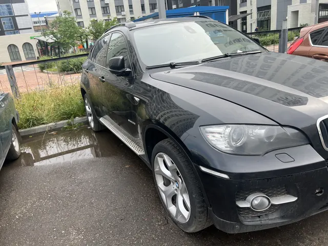 Автомобиль марки BMW модель X6 2010 г.в. VIN-номер X4XFG21120LN92107
