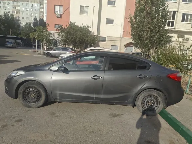Автомобиль марки KIA модель YD CERATO FORTE 2015 г.в.