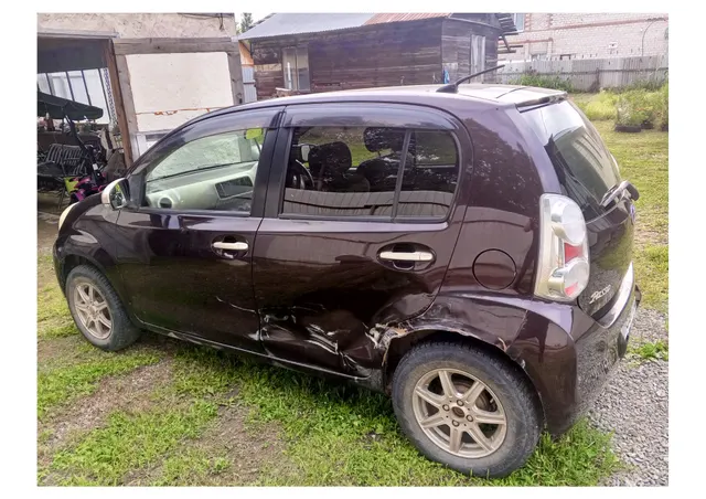 Легковой автомобиль марки: TOYOTA, модели: PASSO, год выпуска: 2010, кузов №: KGC300055606