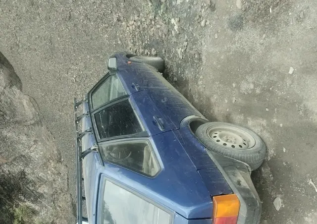 Легковой автомобиль марки: ВАЗ, модели: 21093, год выпуска: 2003 г., идентификационный номер (VIN): XTA21093033506953