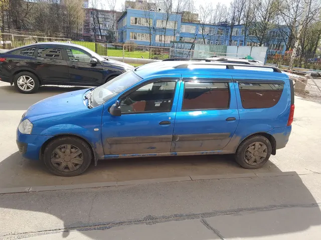 Легковой автомобиль марки: LADA, модель: GFK110 VESTA, год выпуска: 2019г., идентификационный номер (VIN): XTAGFK110KY340181. В залоге у ПАО "Совкомбанк".