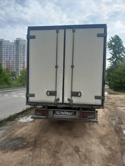 Автомобиль марки MERCEDES модель sprinter 2 2011 г.в. VIN-номер WDB9061131N500697
