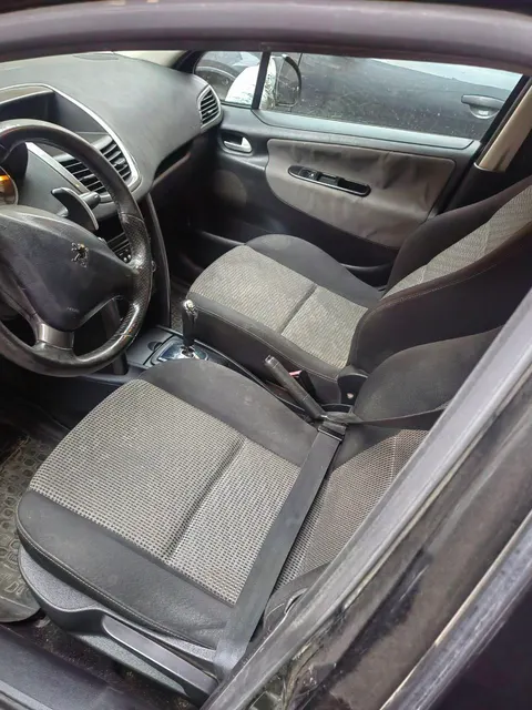 Автомобиль марки PEUGEOT модель 207, 2010 г.в. VIN-номер VF3WCKFUCAW077829. Предмет залога ПАО Совкомбанк