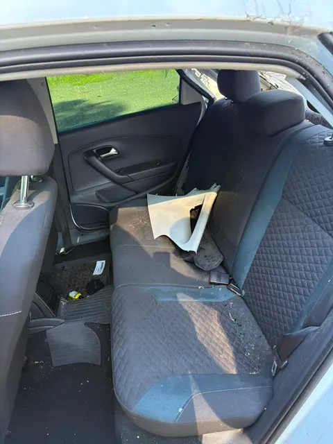 Автомобиль марки VOLKSWAGEN модель POLO 2019 г.в. VIN-номер XW8ZZZ61ZLG007271 в залоге у ПАО "Совкомбанк"