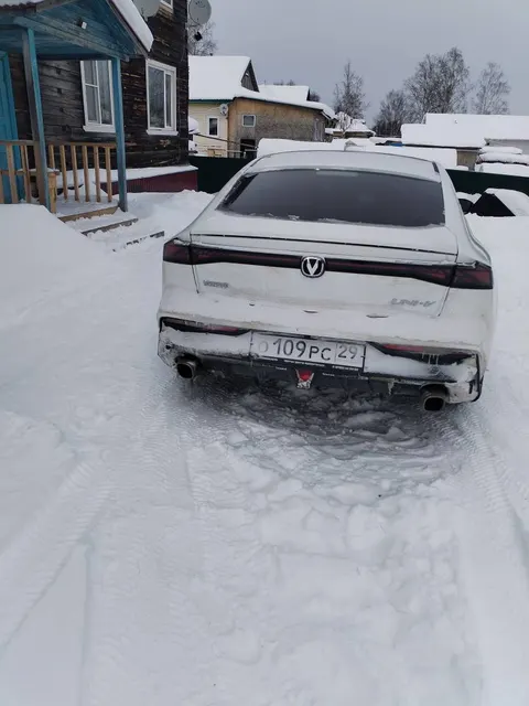Автомобиль марки CHANGAN UNI-V, 2023 г.в., VIN LS5A2DKEXRA942642