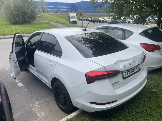 Автомобиль марки SKODA модель Rapid 2021 г.в. VIN-номер XW8AC2NH4MK135521