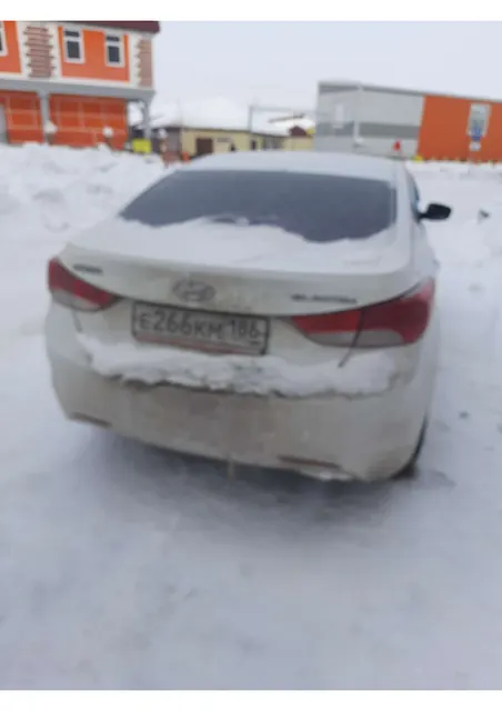 Автомобиль марки HYUNDAI Elantra, 2013 года выпуска, идентификационный номер (VIN) KMHDG41CBDU877994