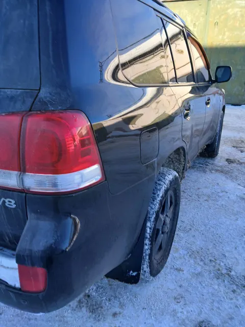 Автомобиль марки TOYOTA, модель Land Cruiser, 2008 года выпуска, VIN-номер JTMHT05J404016366